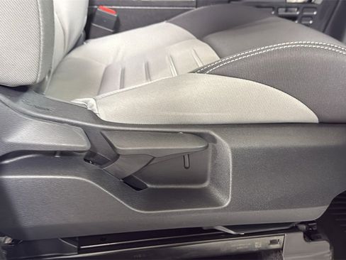 Certified 2025 Toyota Tacoma TRD Sport image 20