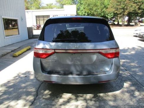 Used 2013 Honda Odyssey Touring image 4