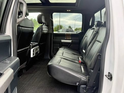 Used 2019 Ford F150 Lariat AWD/4WD image 16
