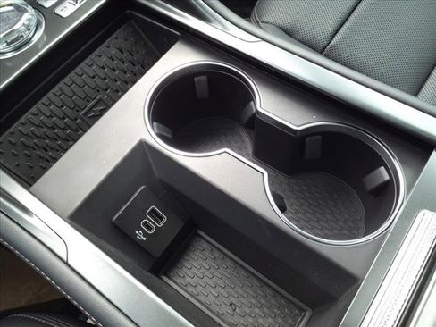 New 2024 Lincoln Nautilus Premier w/ Equipment Group 102A image 15