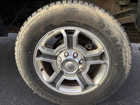 Used 2009 Ford F350 Harley-Davidson image 9