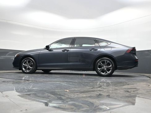 Used 2023 Honda Accord EX image 30
