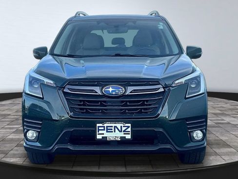Used 2022 Subaru Forester Limited w/ Popular Package #3 AWD/4WD image 2