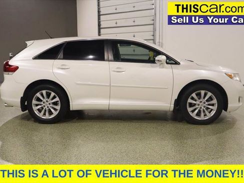 Used 2015 Toyota Venza LE FWD image 8