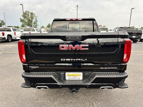 Certified 2023 GMC Sierra 1500 Denali AWD/4WD image 4