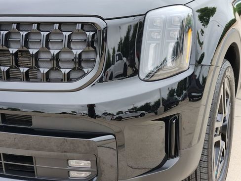Used 2025 Kia Telluride SX X-Line AWD/4WD image 10