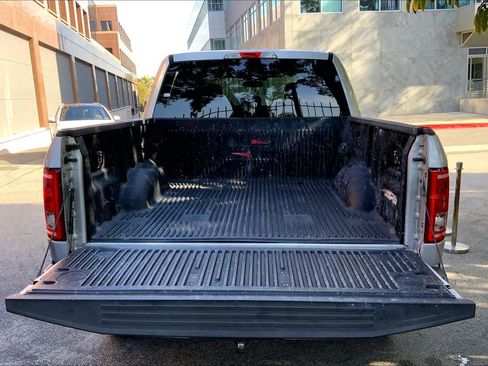 Used 2017 Ford F150 XLT image 31