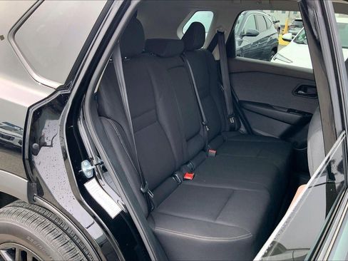 Used 2023 Nissan Rogue S image 22