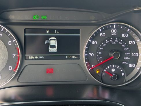 Used 2023 Kia Forte GT image 24