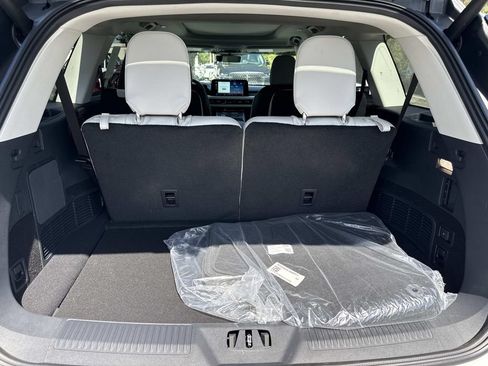 New 2026 Lincoln Aviator 2WD image 11