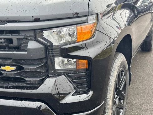 New 2026 Chevrolet Silverado 1500 Custom AWD/4WD image 10
