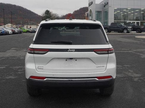 New 2025 Jeep Grand Cherokee Limited w/ Trailer Tow Package image 9