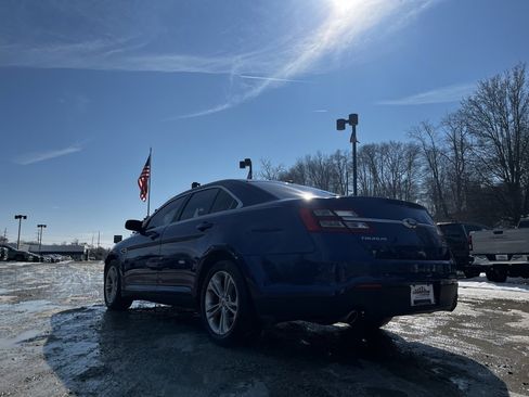 Used 2015 Ford Taurus SEL w/ Equipment Group 201A image 6