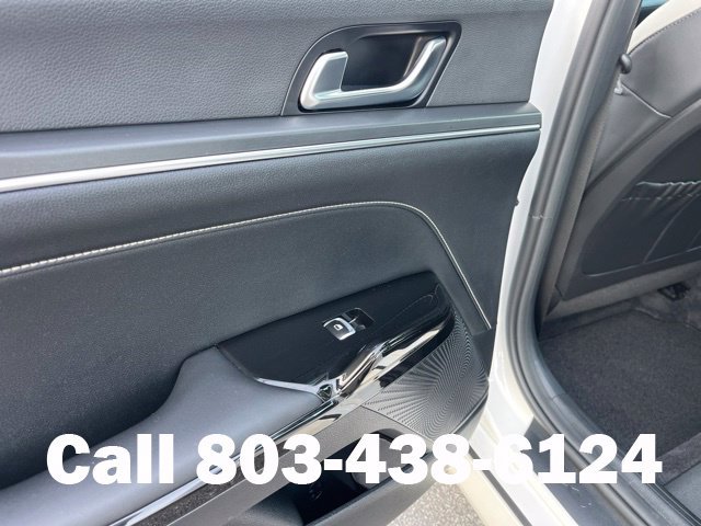 Used 2025 Kia K5 GT-Line w/ GT-Line Premium Package FWD image 13