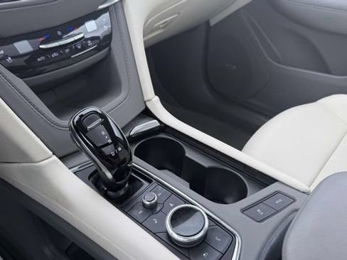 Certified 2024 Cadillac XT5 Premium Luxury AWD/4WD image 45