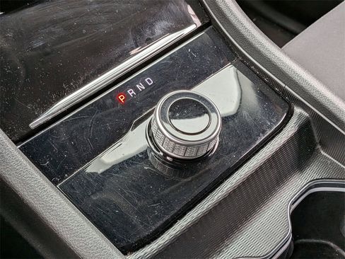 Used 2023 Jeep Grand Cherokee L Laredo image 17