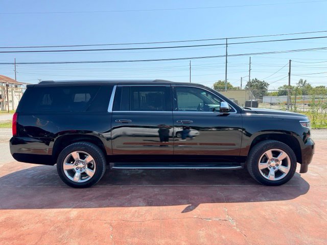 Used 2018 Chevrolet Suburban Premier AWD/4WD image 4
