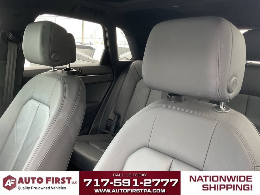 Used 2020 Audi Q3 2.0T Premium Plus w/ Premium Plus Package AWD/4WD image 7