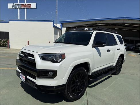 Used 2020 Toyota 4Runner Nightshade AWD/4WD image 2