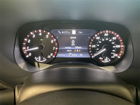 Used 2024 Nissan Frontier Pro-X w/ Technology Package image 24