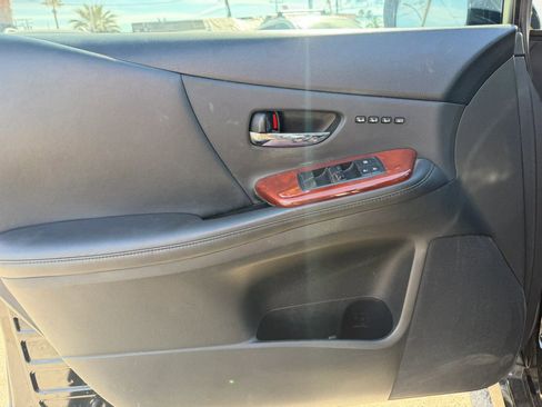 Used 2010 Lexus HS 250h Hybrid Premium image 9