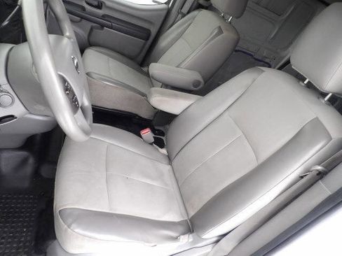 Used 2019 Nissan NV 1500 S image 32