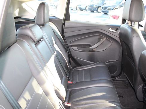 Used 2013 Ford C-MAX SEL image 18