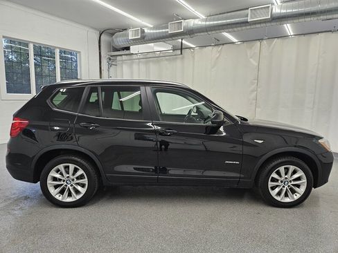 Used 2017 BMW X3 xDrive28i image 5