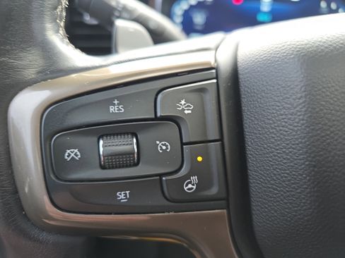 Used 2023 Chevrolet Silverado 1500 High Country w/ High Country Premium Package AWD/4WD image 23