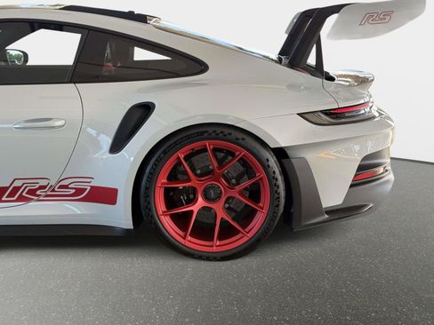 Used 2024 Porsche 911 GT3 RS RWD image 16