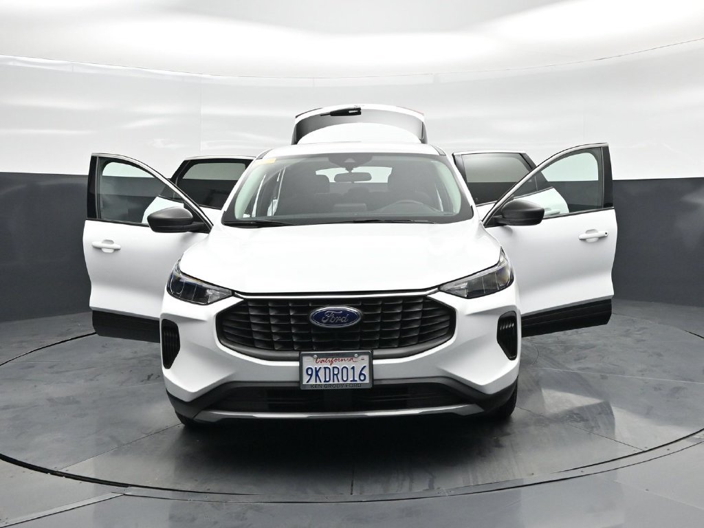 Certified 2023 Ford Escape Active FWD image 16