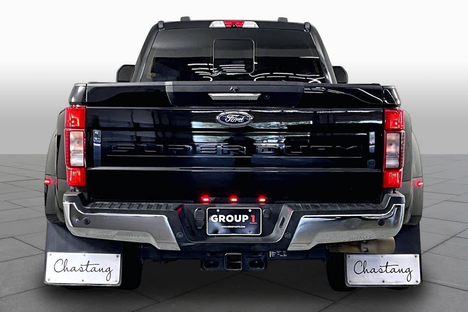 Used 2021 Ford F350 Lariat w/ Lariat Value Package AWD/4WD image 5