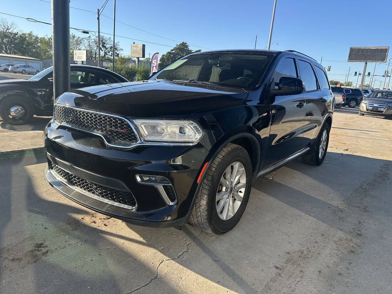 Used 2022 Dodge Durango SXT RWD image 4