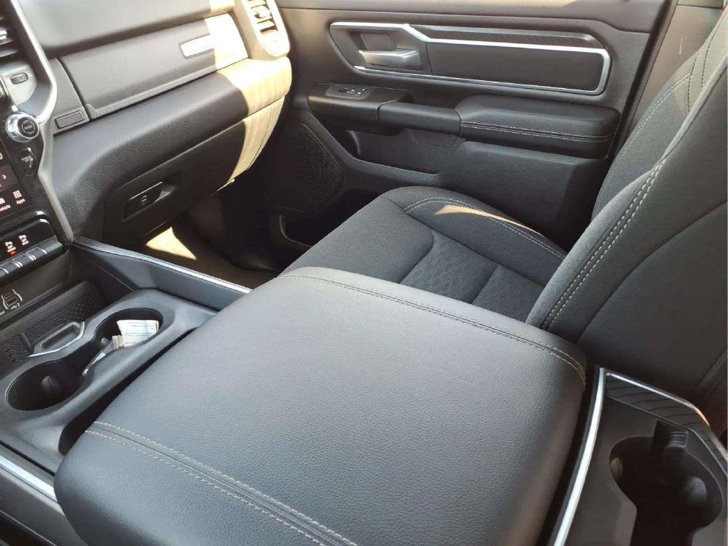 Used 2026 RAM 1500 Big Horn AWD/4WD image 13