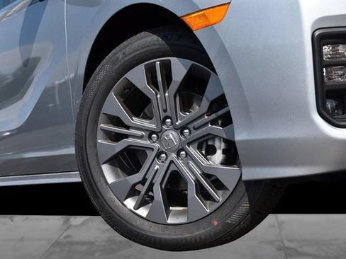 New 2026 Honda Odyssey Touring image 3