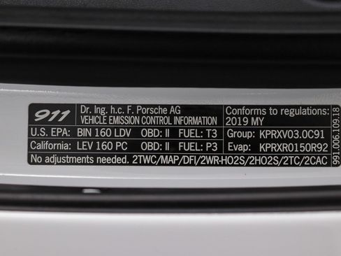 Used 2019 Porsche 911 Targa 4 AWD/4WD image 46