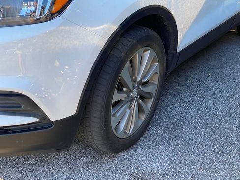 Used 2020 Buick Encore Preferred w/ Safety Package FWD image 4