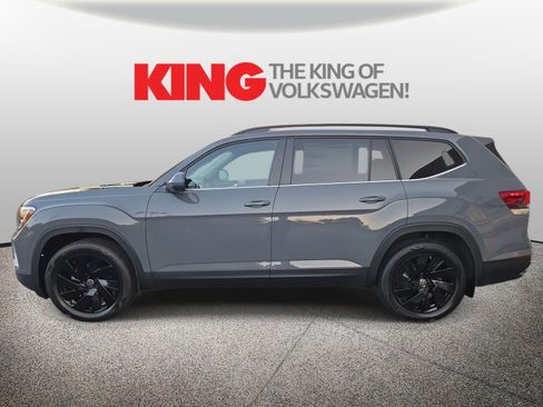 New 2026 Volkswagen Atlas SE image 4