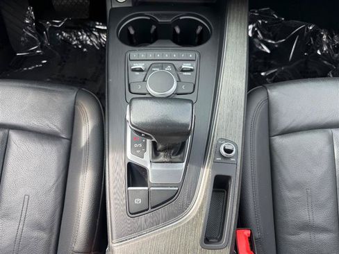 Used 2019 Audi A4 2.0T Premium FWD image 28
