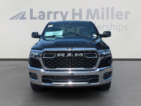 New 2026 RAM 1500 Big Horn AWD/4WD image 8