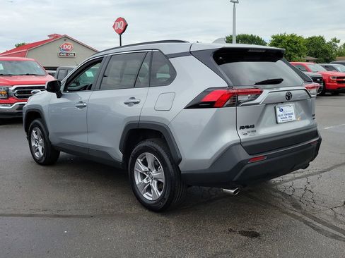 Used 2025 Toyota RAV4 XLE w/ Convenience Package AWD/4WD image 6