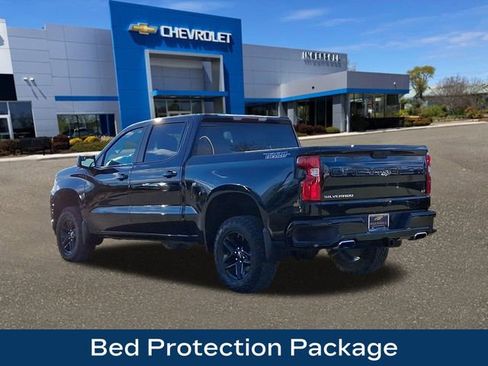 Used 2022 Chevrolet Silverado 1500 LT Trail Boss w/ Bed Protection Package image 6