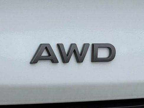New 2025 Nissan Murano SL AWD/4WD image 8