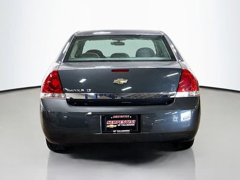 Used 2010 Chevrolet Impala LT FWD image 7
