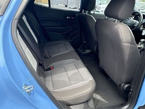Used 2024 Chevrolet Trax RS w/ Sunroof Package FWD image 25