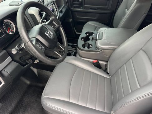 Used 2017 RAM 3500 ST AWD/4WD image 10