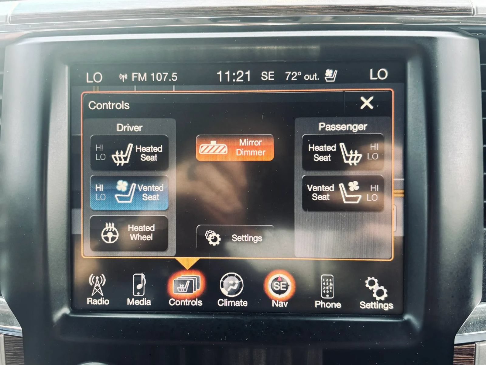 Used 2014 RAM 1500 Laramie w/ Trailer Tow Group AWD/4WD image 19