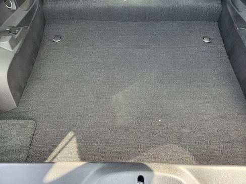 Used 2014 Chevrolet Corvette Stingray Coupe image 32