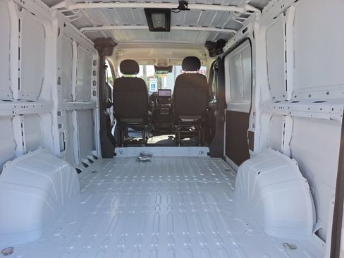 Used 2025 RAM ProMaster 1500 w/ Premium Convenience Group FWD image 20