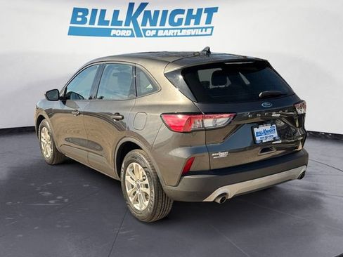 Used 2020 Ford Escape S image 3